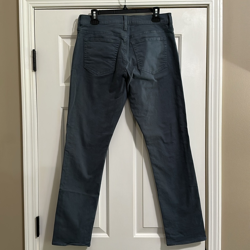 J.Crew Factory Slim Fit Garment Dyed 5-Pocket Pant in Opal Blue (31x30) - Picture 6 of 8